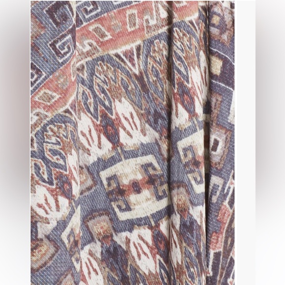 BB Dakota purple patterned shift dress. Size Small. - Picture 4 of 5